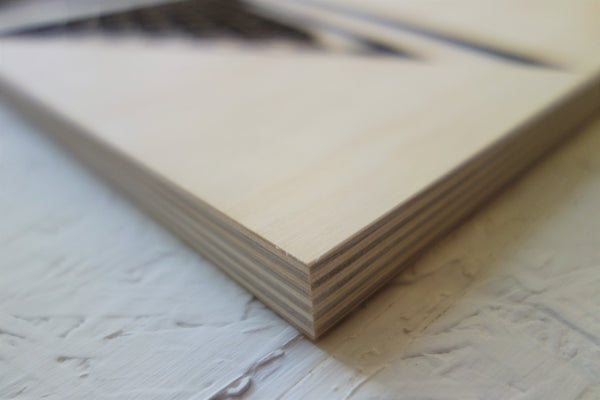 close up view of edge